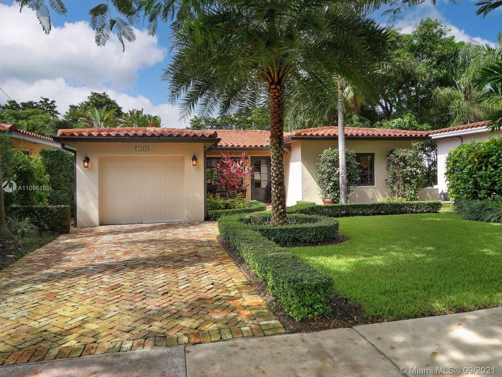 CORAL GABLES GRANADA SEC - Residential