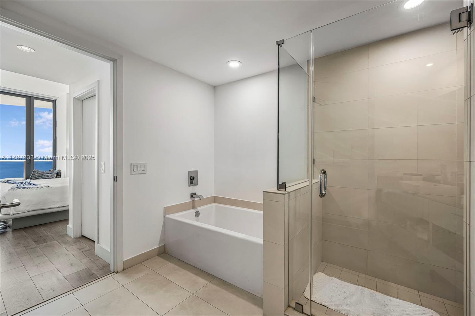 4111 SOUTH OCEAN DRIVE CO - Residential