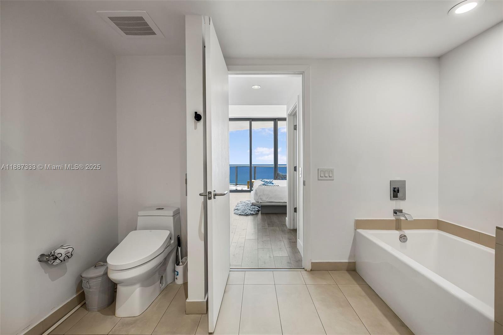 4111 SOUTH OCEAN DRIVE CO - Residential