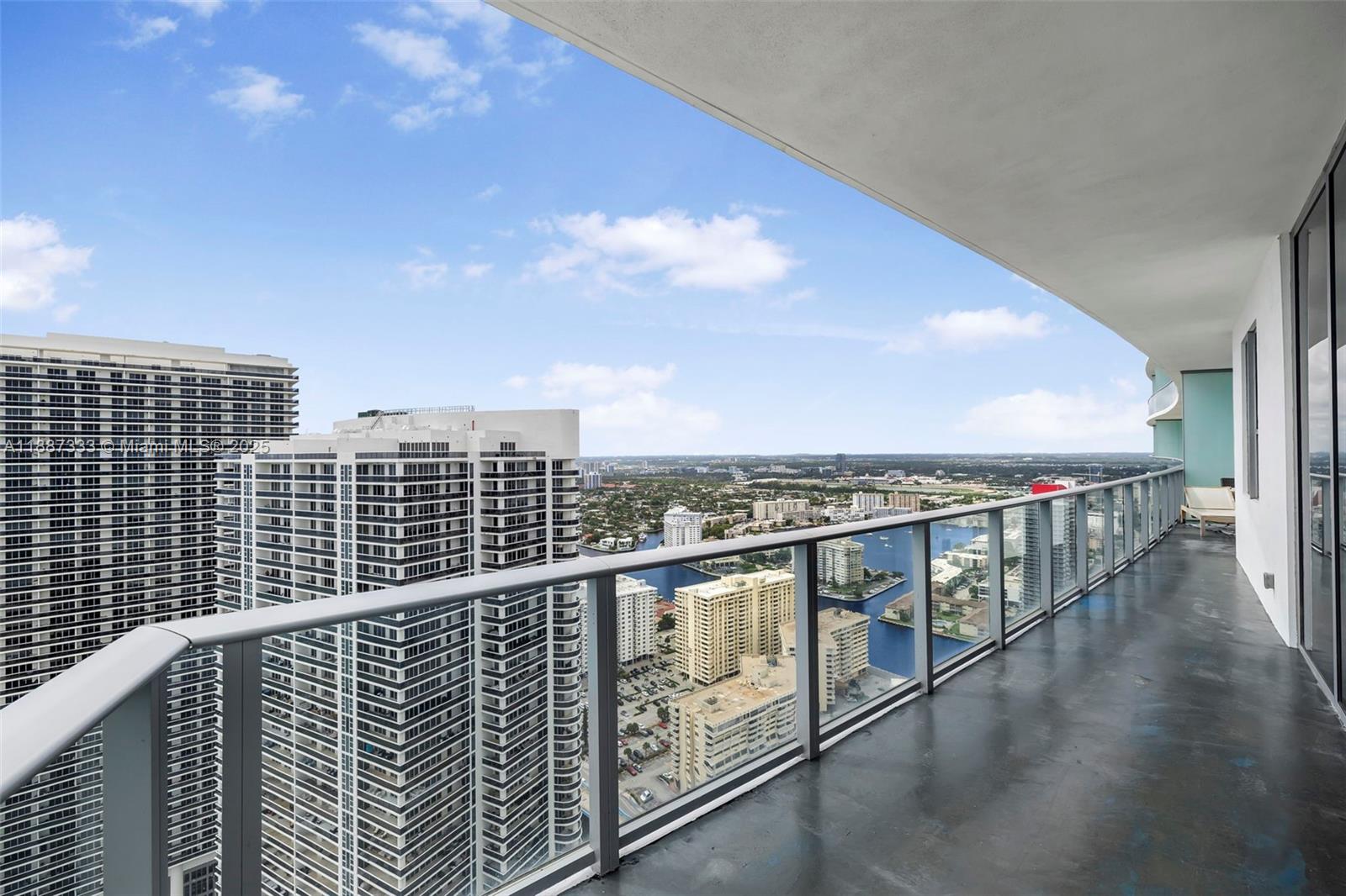 4111 SOUTH OCEAN DRIVE CO - Residential