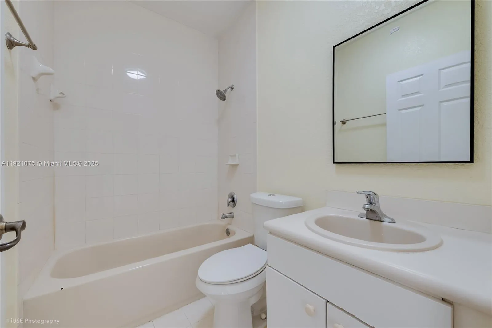 Homestead, Florida 33032, United States, 4 Bedrooms Bedrooms, ,3 BathroomsBathrooms,Residential,Active,248416