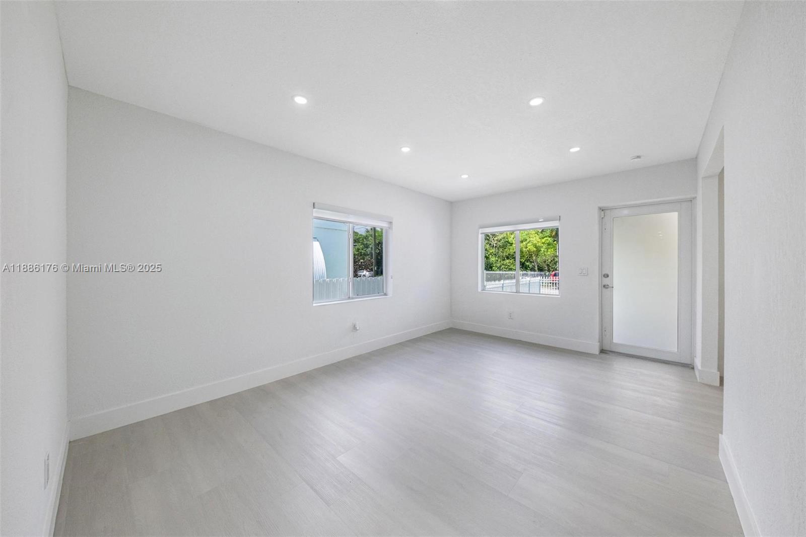 FLORAL PK 1ST AMD - Residential