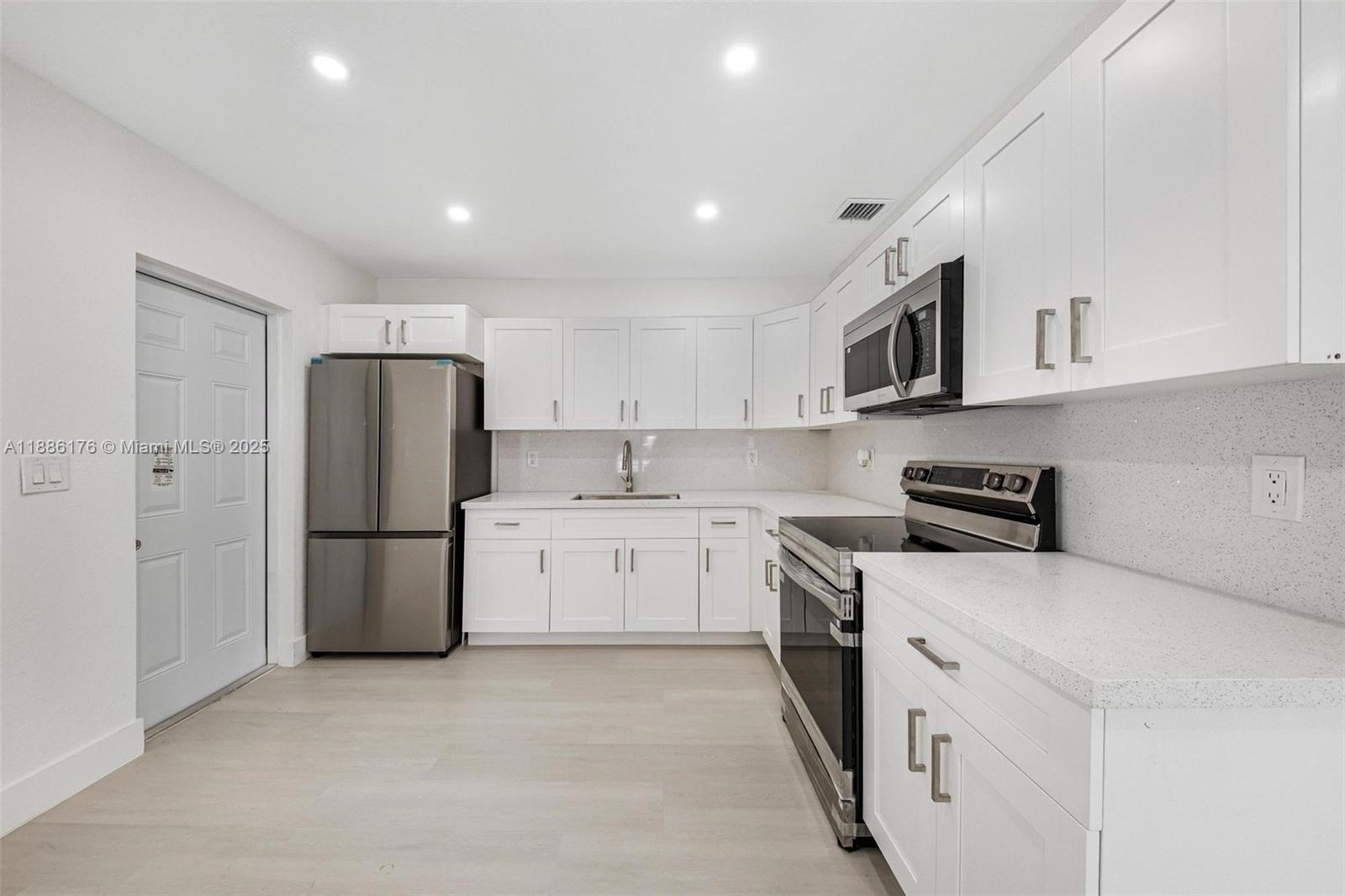 FLORAL PK 1ST AMD - Residential