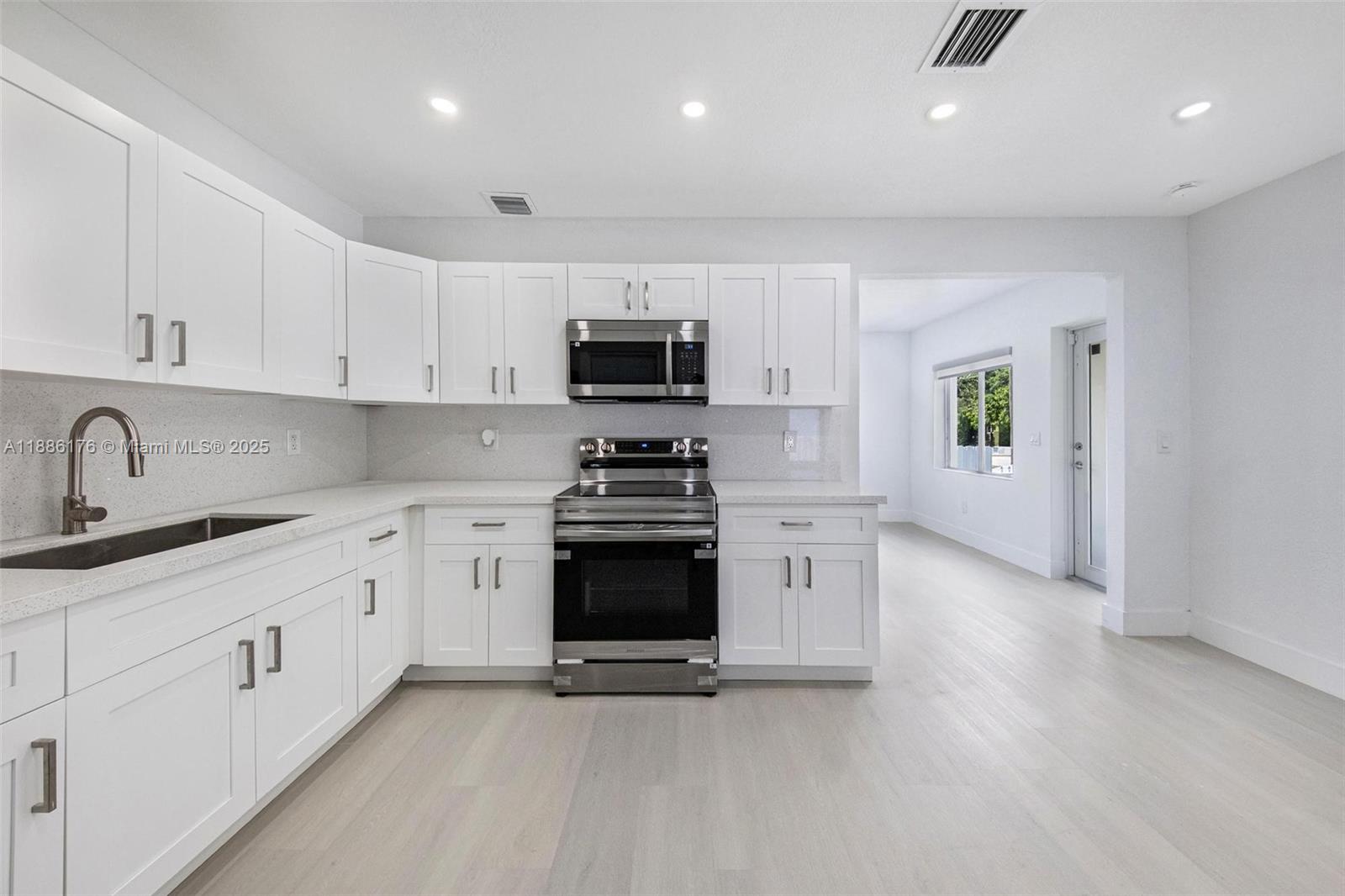 FLORAL PK 1ST AMD - Residential