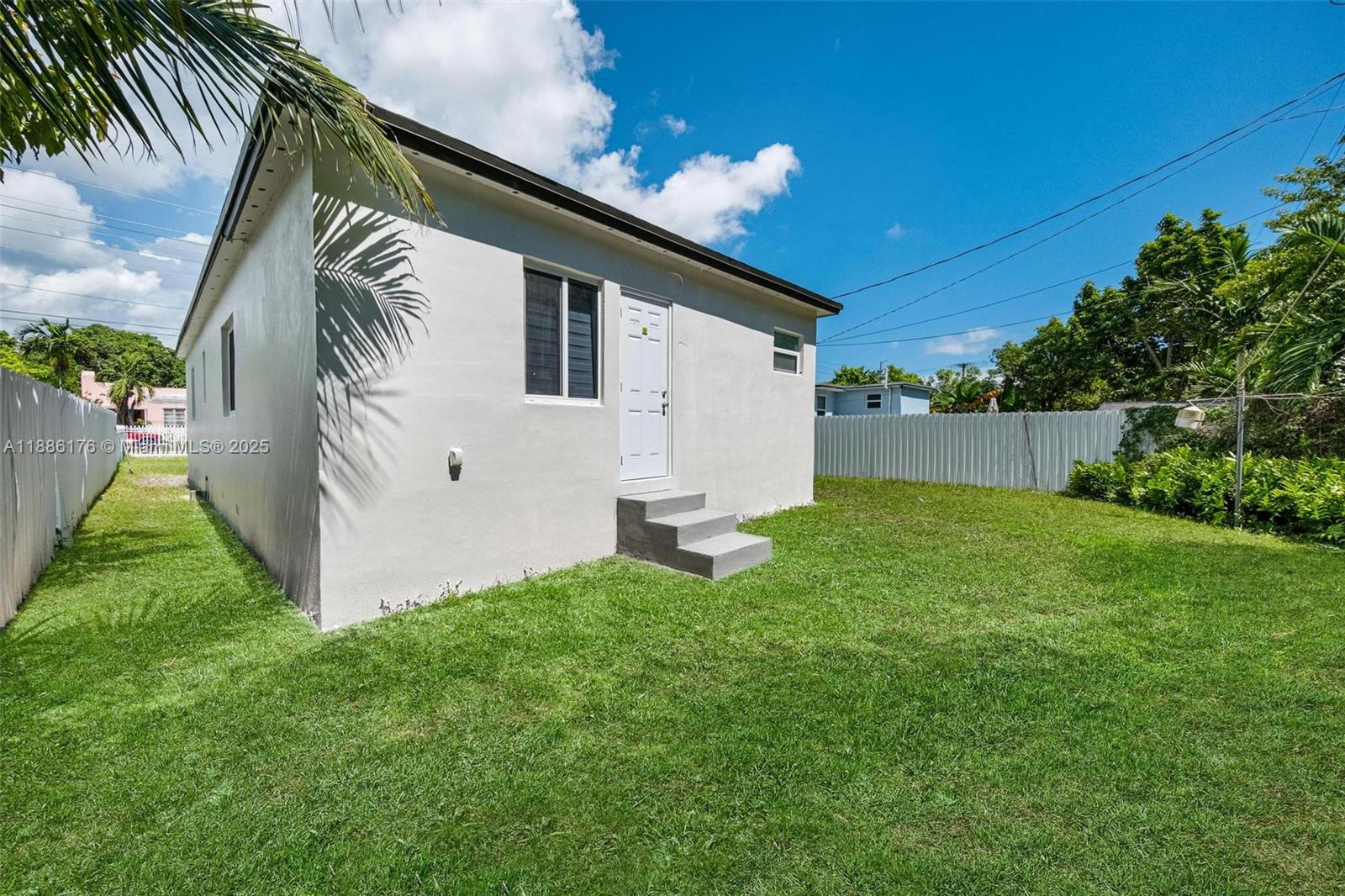 FLORAL PK 1ST AMD - Residential