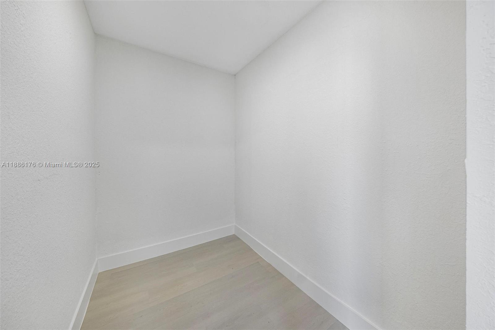 FLORAL PK 1ST AMD - Residential