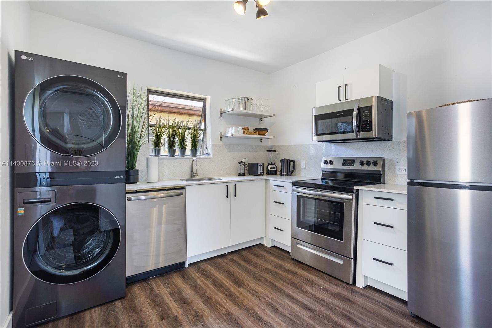 OCEAN BEACH ADDN NO 3 - Residential Income