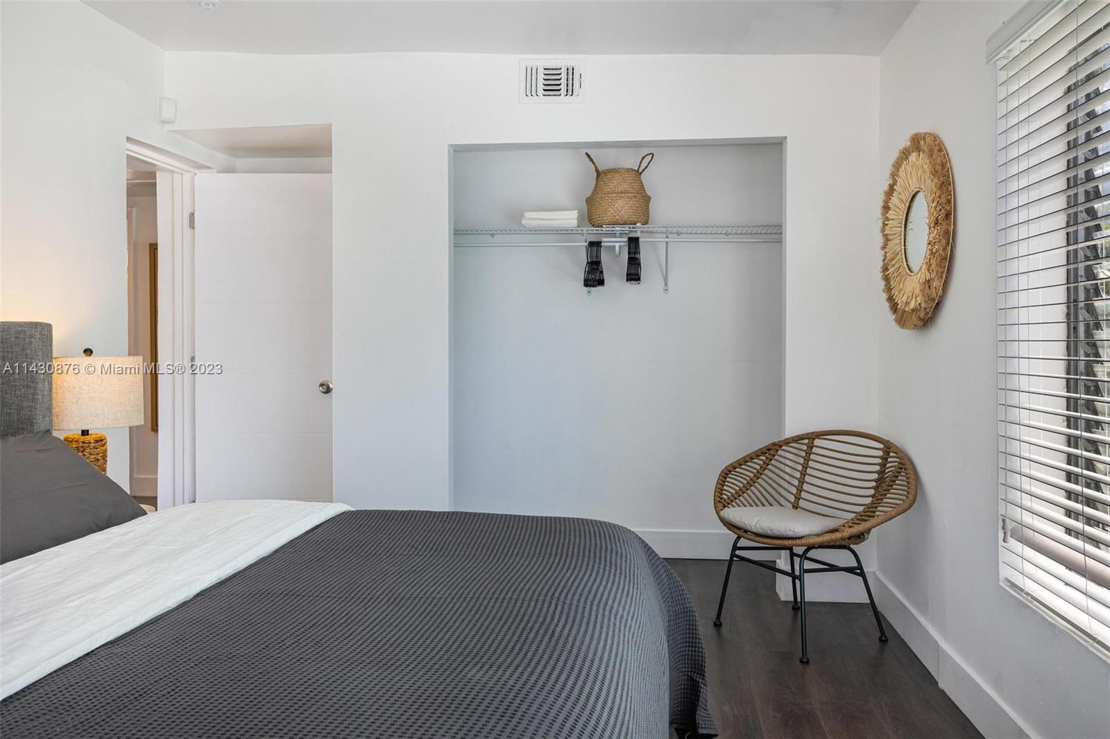 OCEAN BEACH ADDN NO 3 - Residential Income