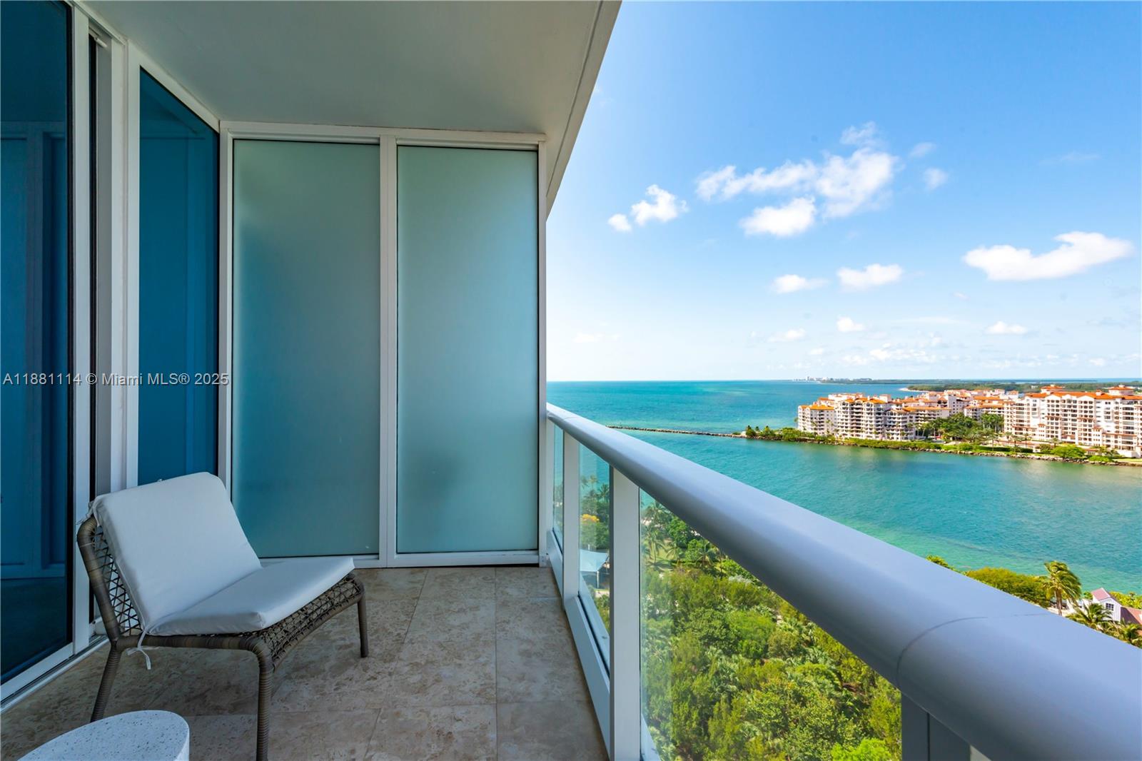 CONTINUUM ON SOUTH BEACH - Residential Lease