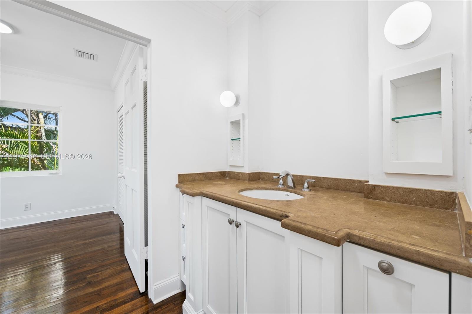 LINCOLN SUB - Residential