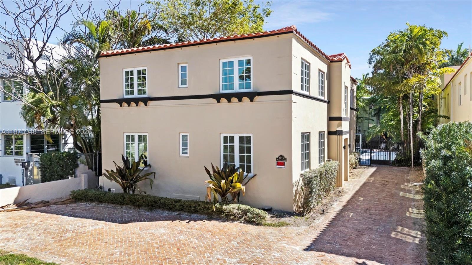 LINCOLN SUB - Residential