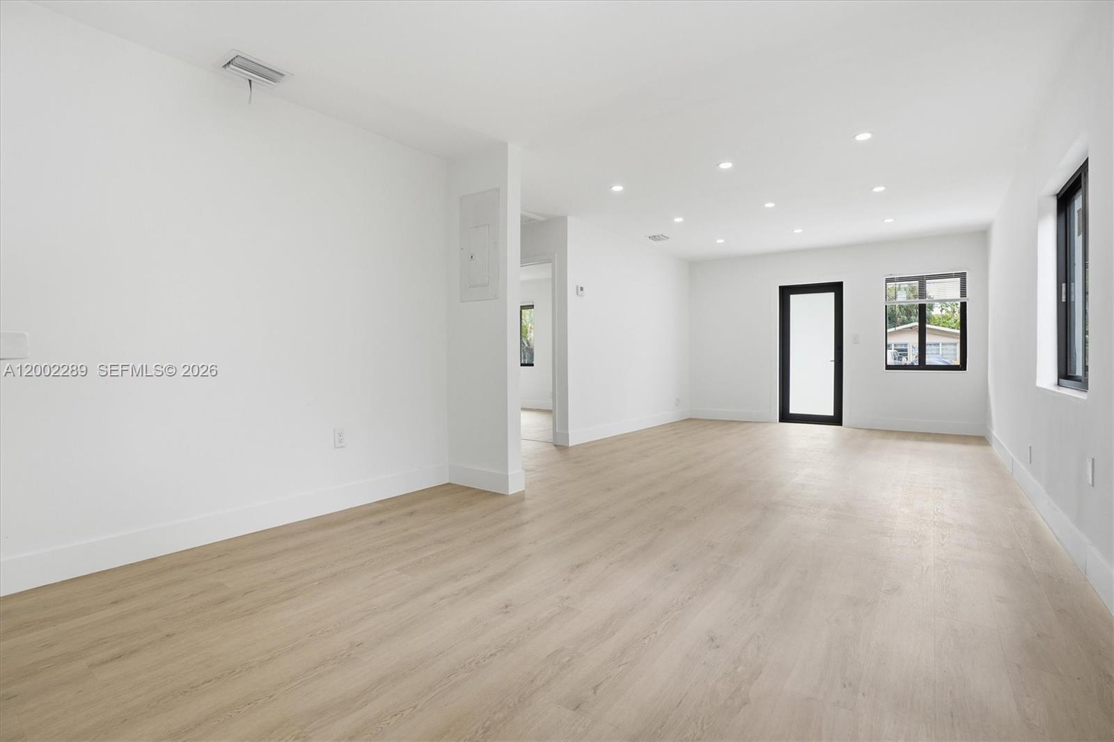 RIVERSIDE PARK ADD AMEN P - Residential