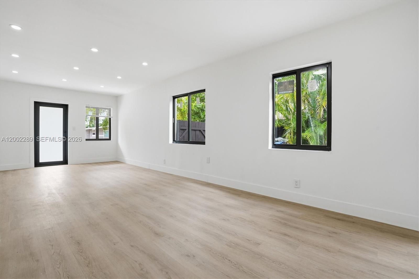 RIVERSIDE PARK ADD AMEN P - Residential