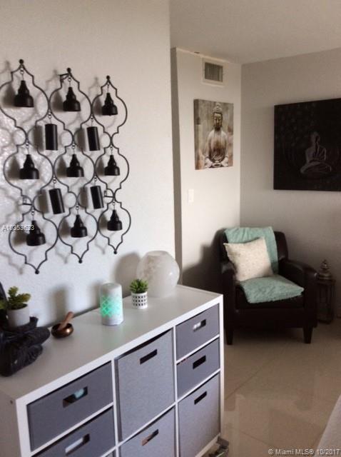 IMPERIAL TERRACES CONDO - Residential