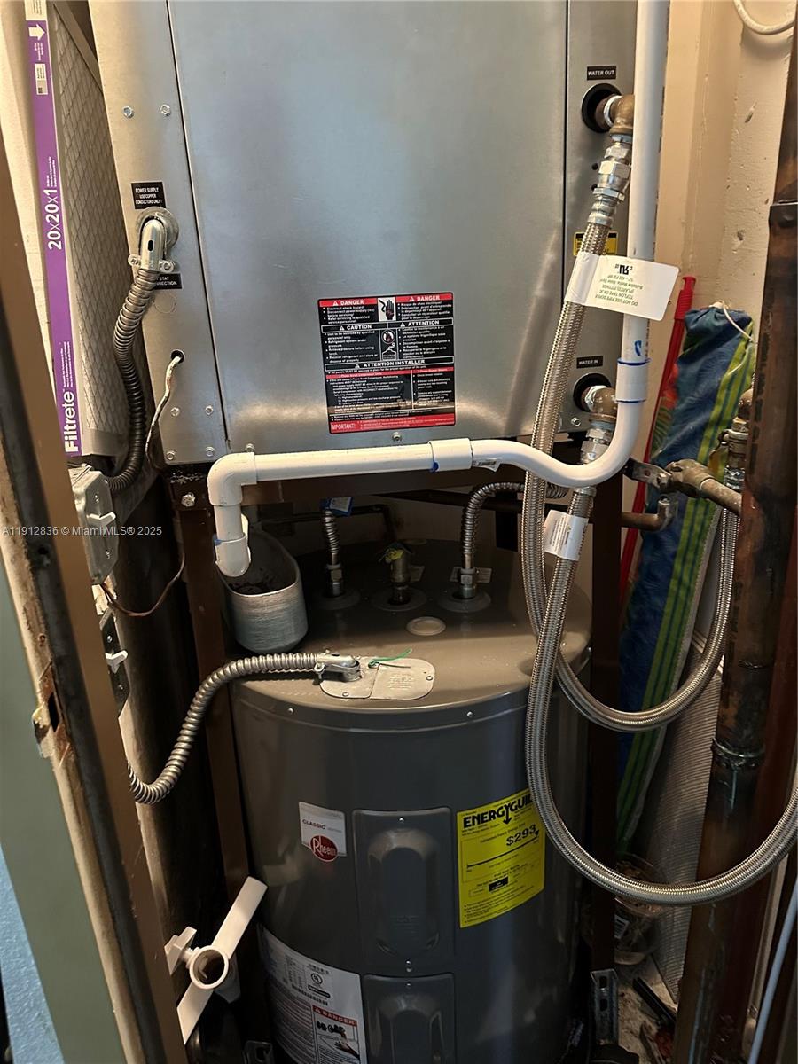 PRINCE GEORGE ARMS CONDO - Residential