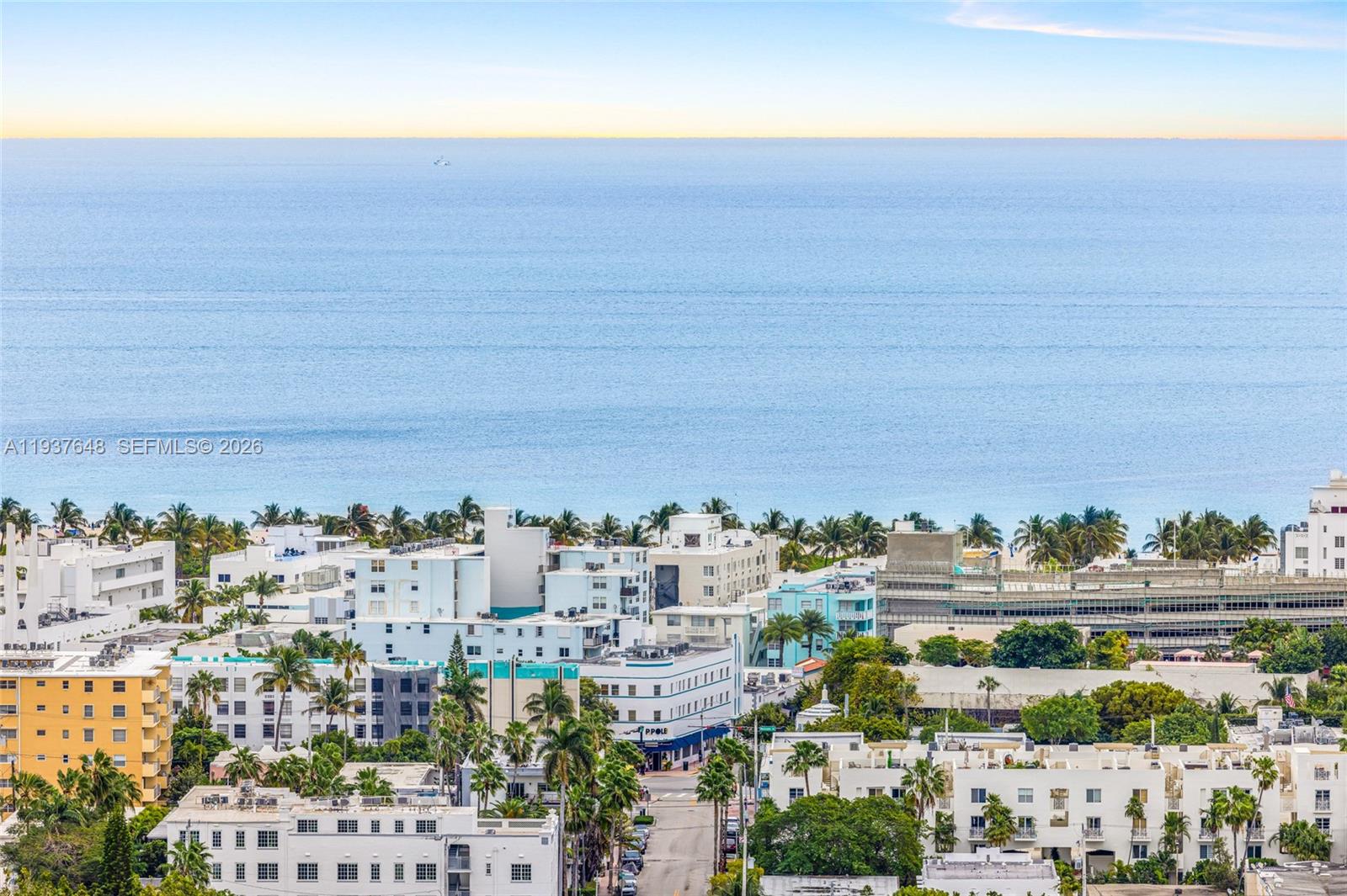 THE FLORIDIAN CONDO - Residential