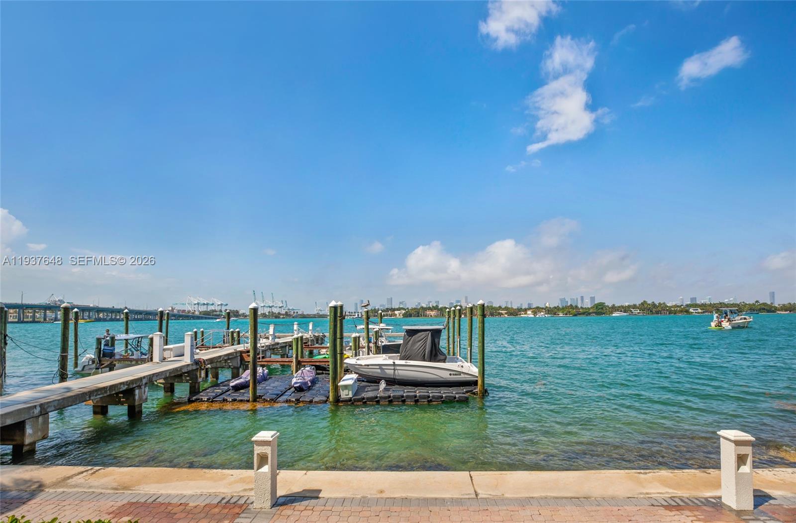 THE FLORIDIAN CONDO - Residential