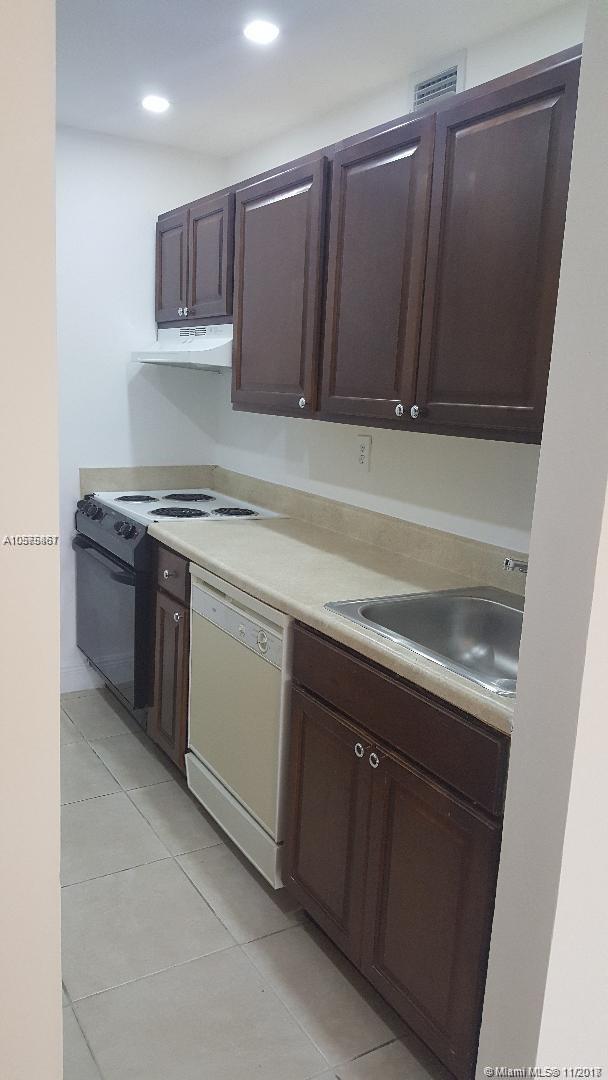 THE TERRACES CONDO PH II - Residential Lease