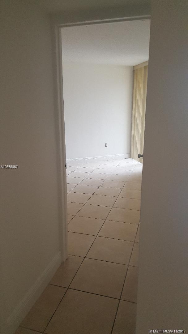 THE TERRACES CONDO PH II - Residential Lease