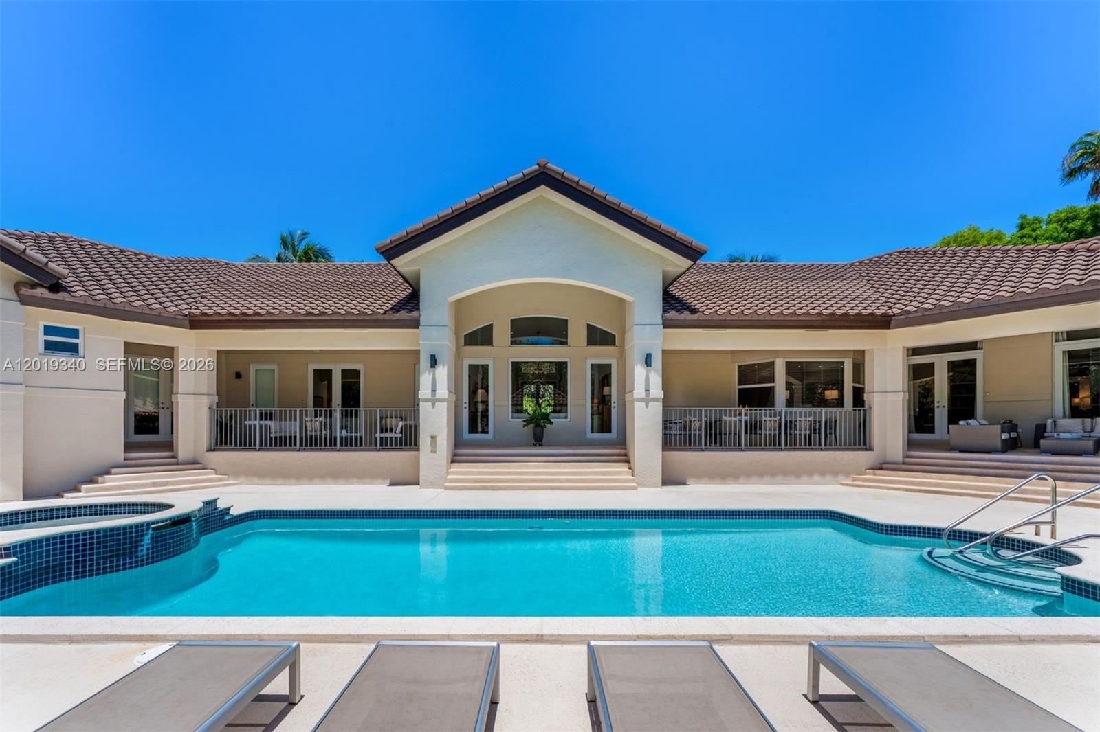 ROCKDALE ESTATES - Residential