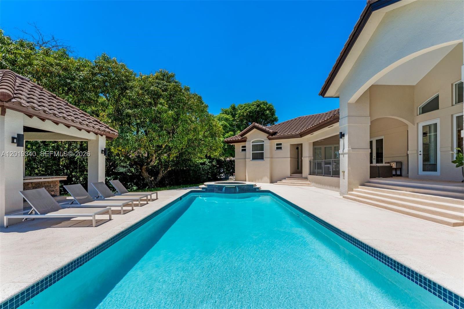 ROCKDALE ESTATES - Residential