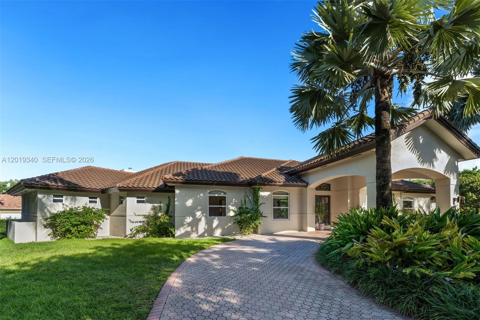 ROCKDALE ESTATES - Residential