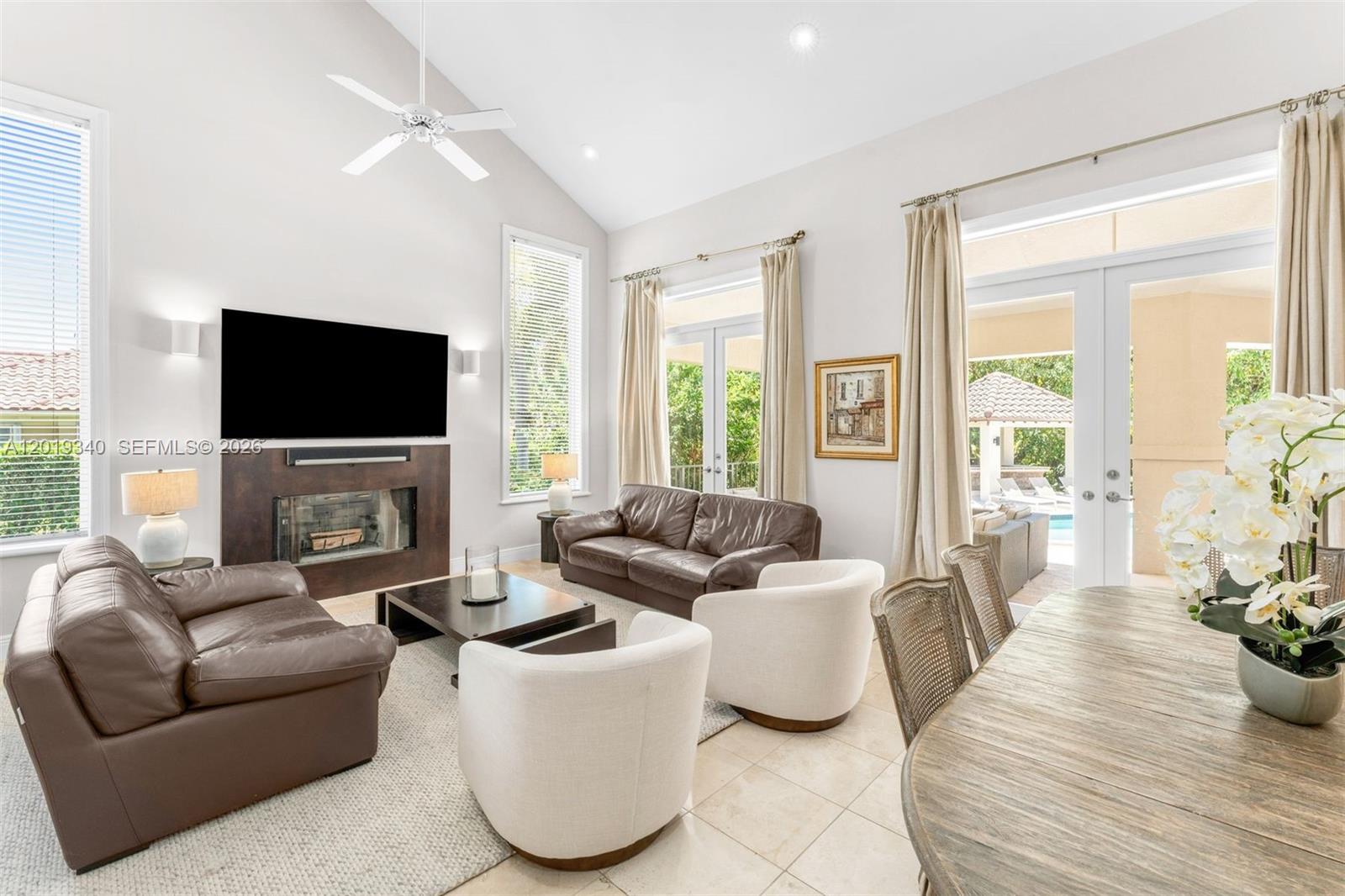 ROCKDALE ESTATES - Residential