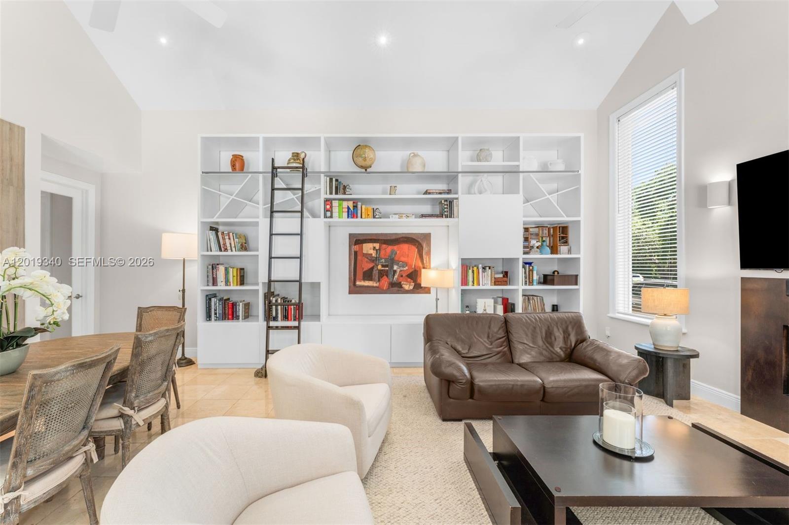 ROCKDALE ESTATES - Residential