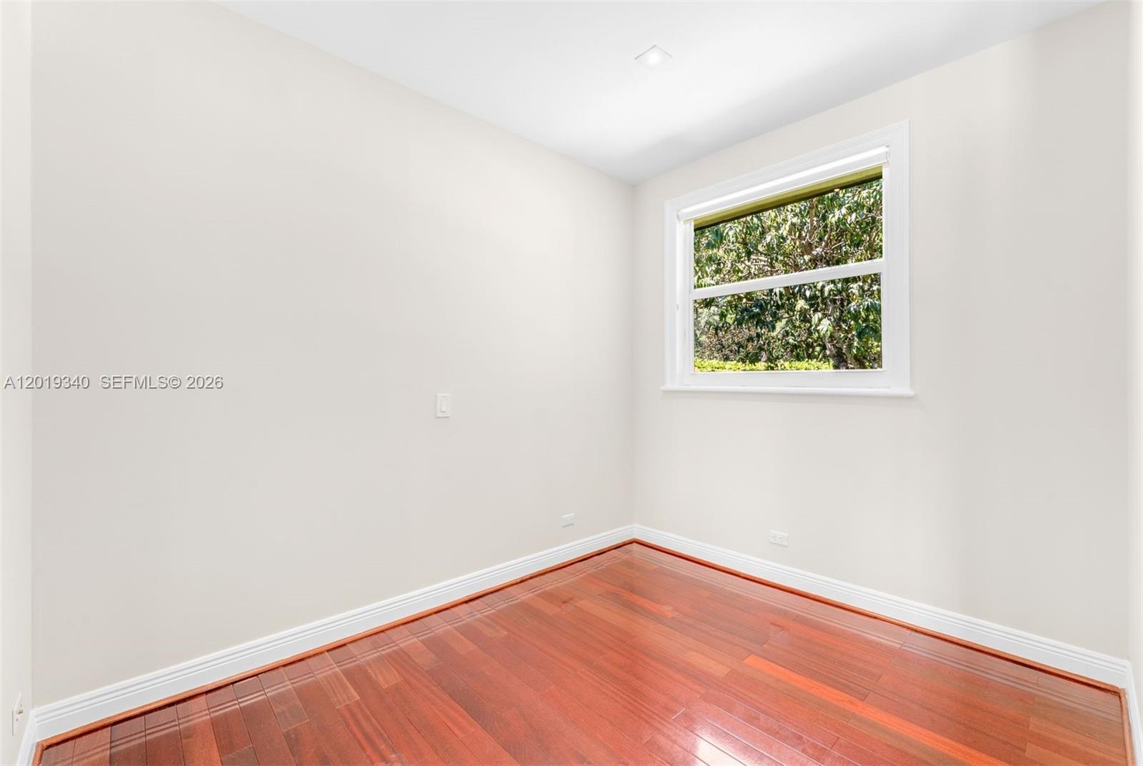ROCKDALE ESTATES - Residential