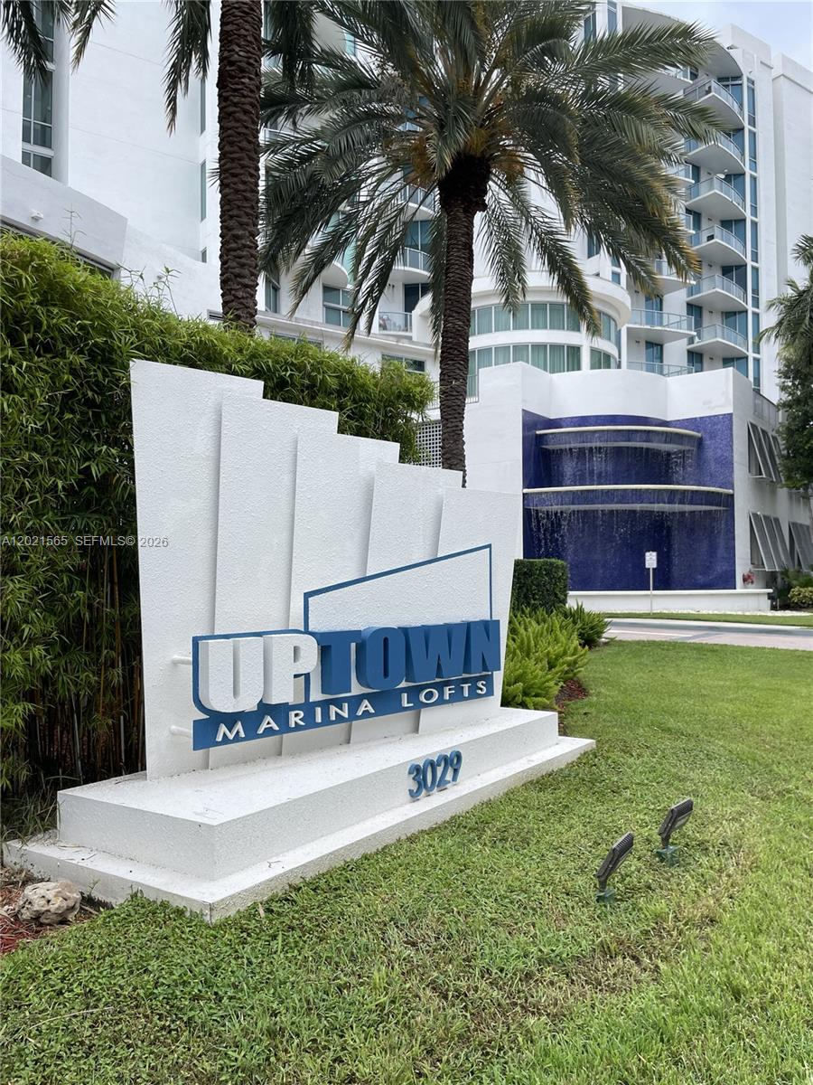 3029 NE 188th St 819, Aventura, FL, 33180/$389,000 2 3029 NE 188th St 819