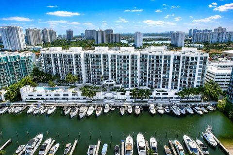 Photo of 3029 NE 188th St #819, Aventura, FL 33180 (MLS # A12021565)