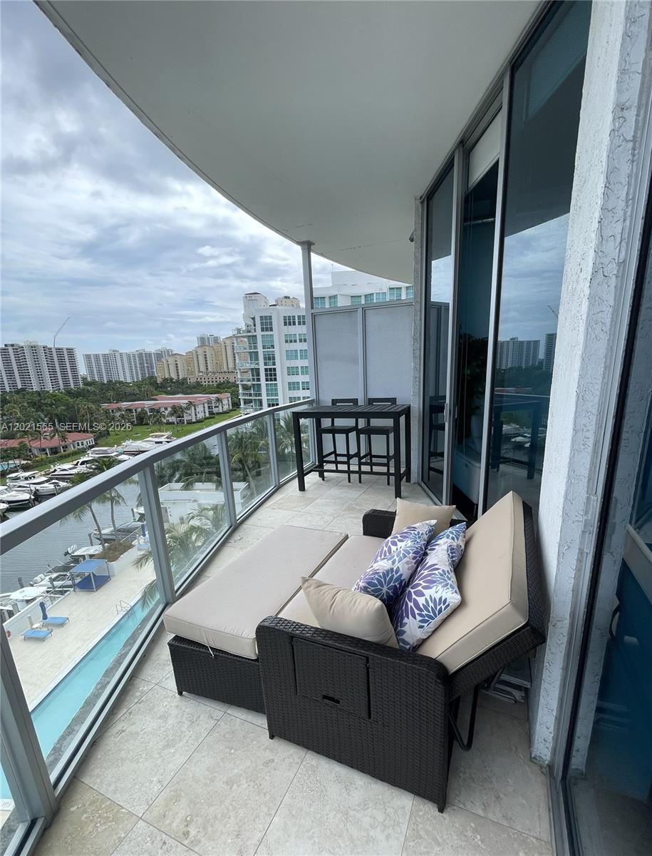 UPTOWN MARINA LOFTS CONDO - Residential