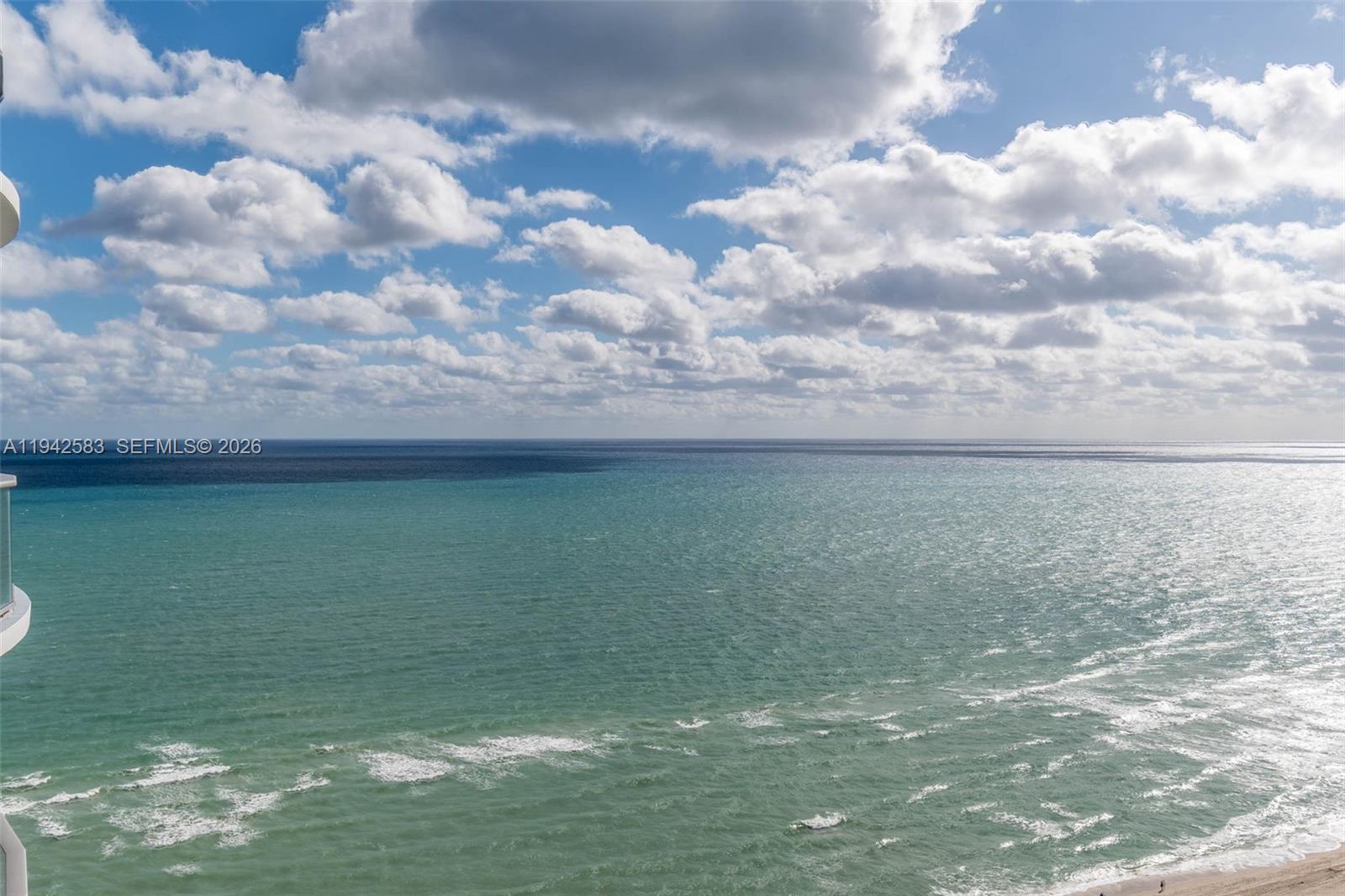 17475 Collins Ave 2003