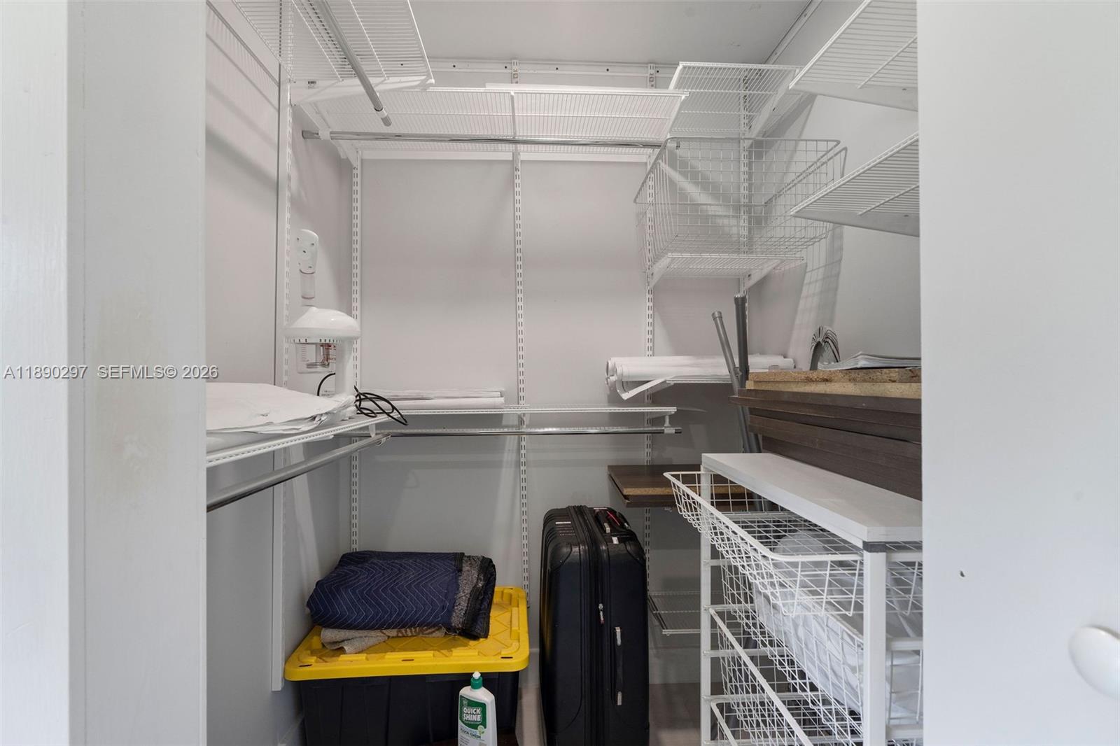 KENDALWOOD ESTATES - Residential