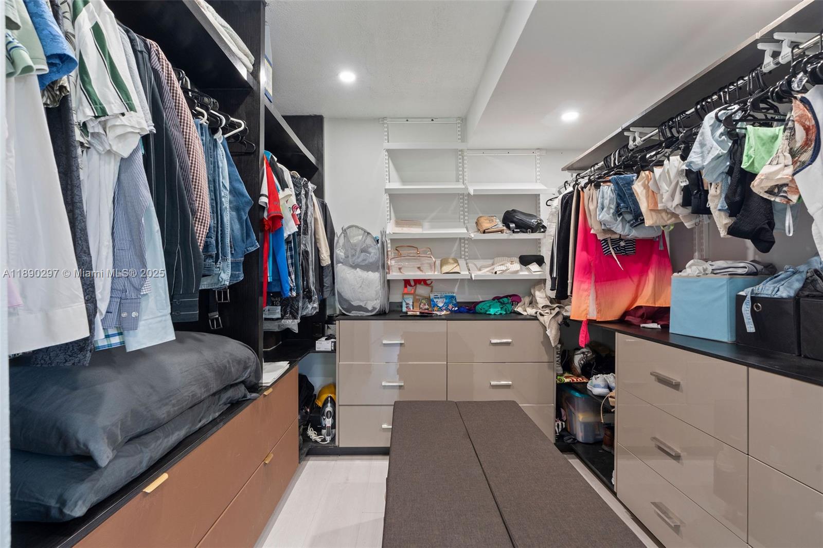 KENDALWOOD ESTATES - Residential