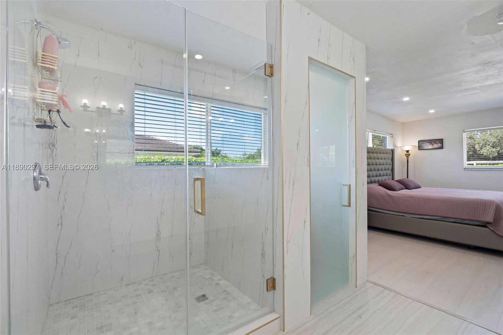 KENDALWOOD ESTATES - Residential