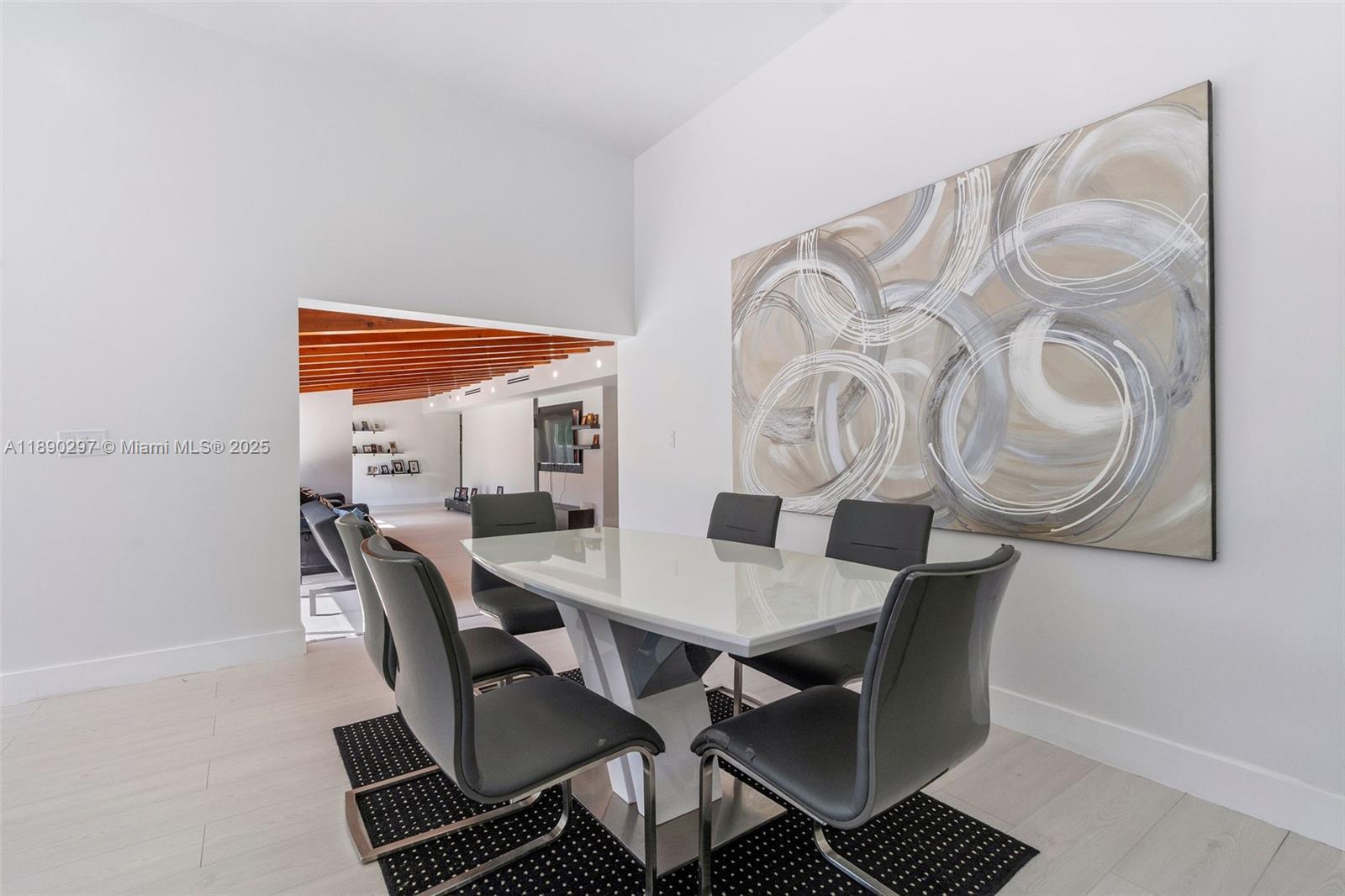 KENDALWOOD ESTATES - Residential