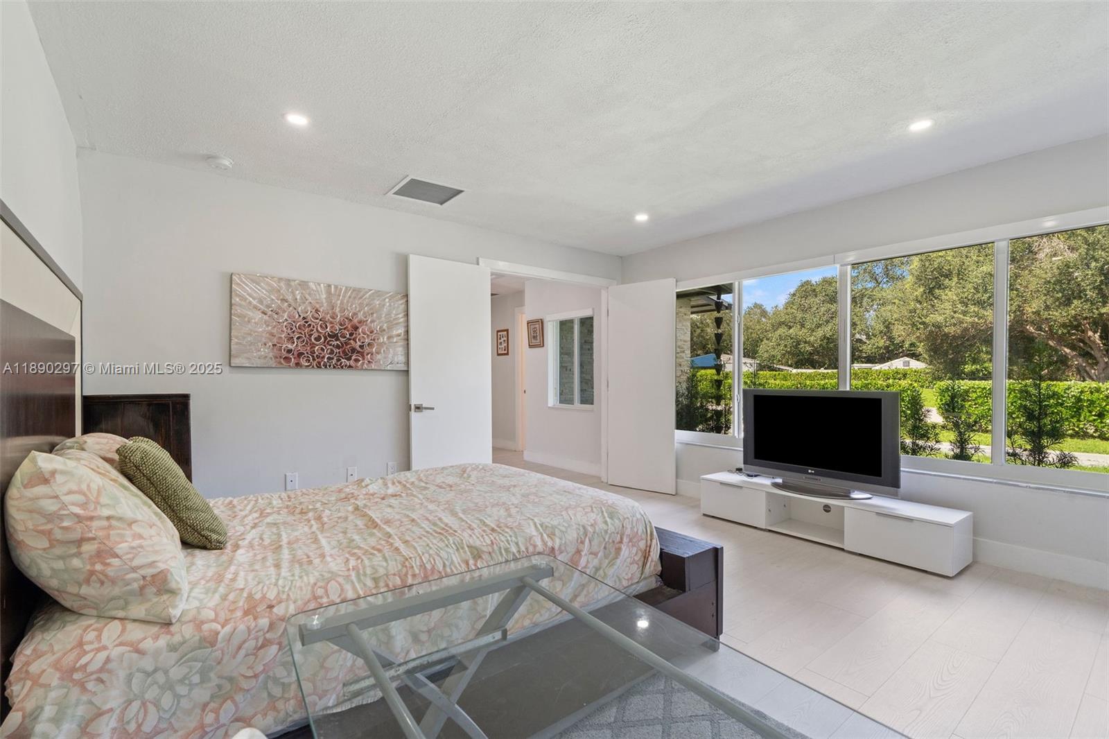 KENDALWOOD ESTATES - Residential