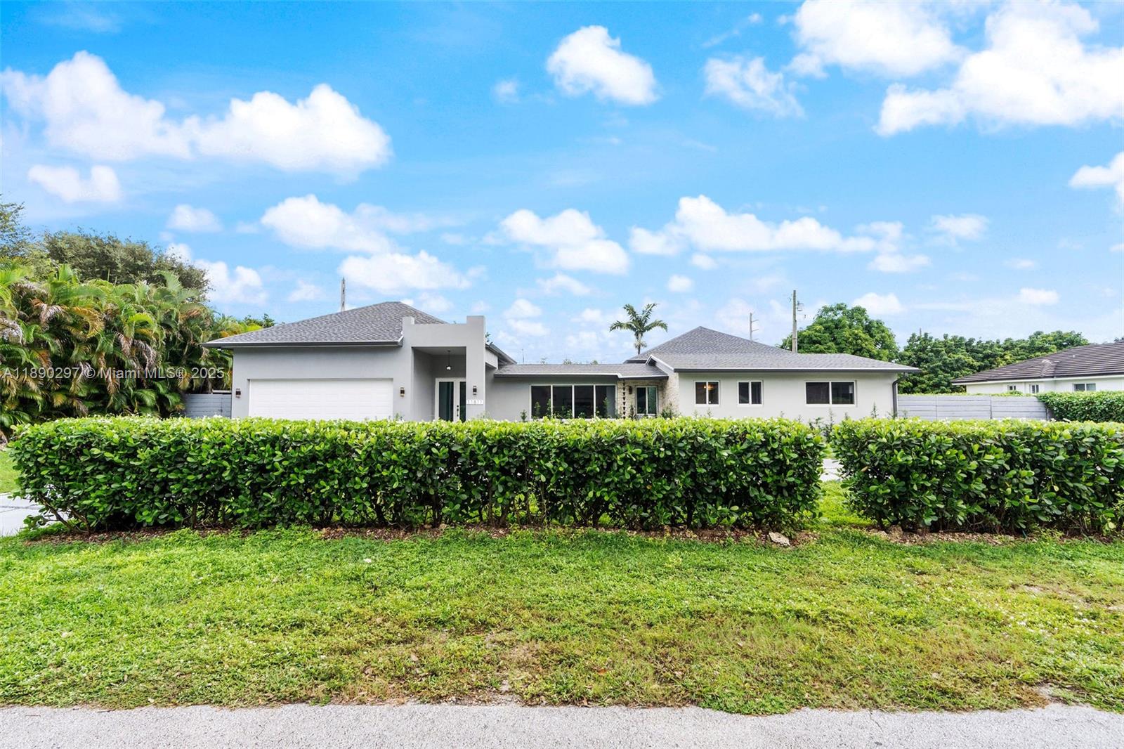 KENDALWOOD ESTATES - Residential