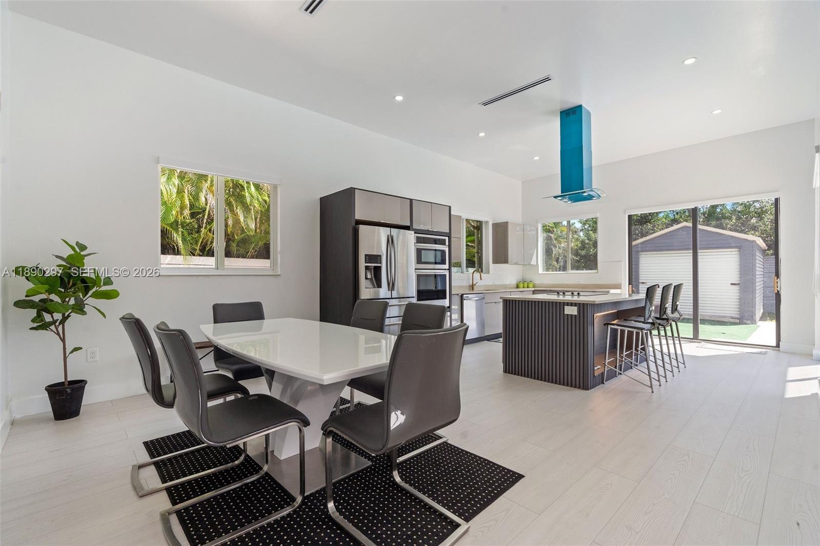 KENDALWOOD ESTATES - Residential