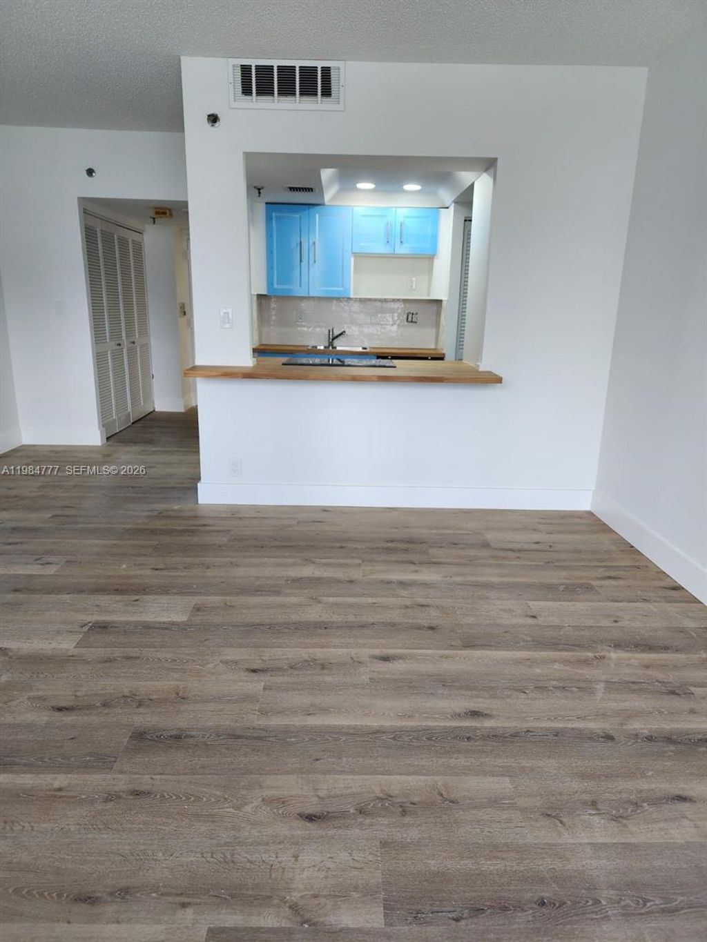 Photo of 520 Brickell Key Dr #A1517, Miami, FL 33131 (MLS # A11984777)