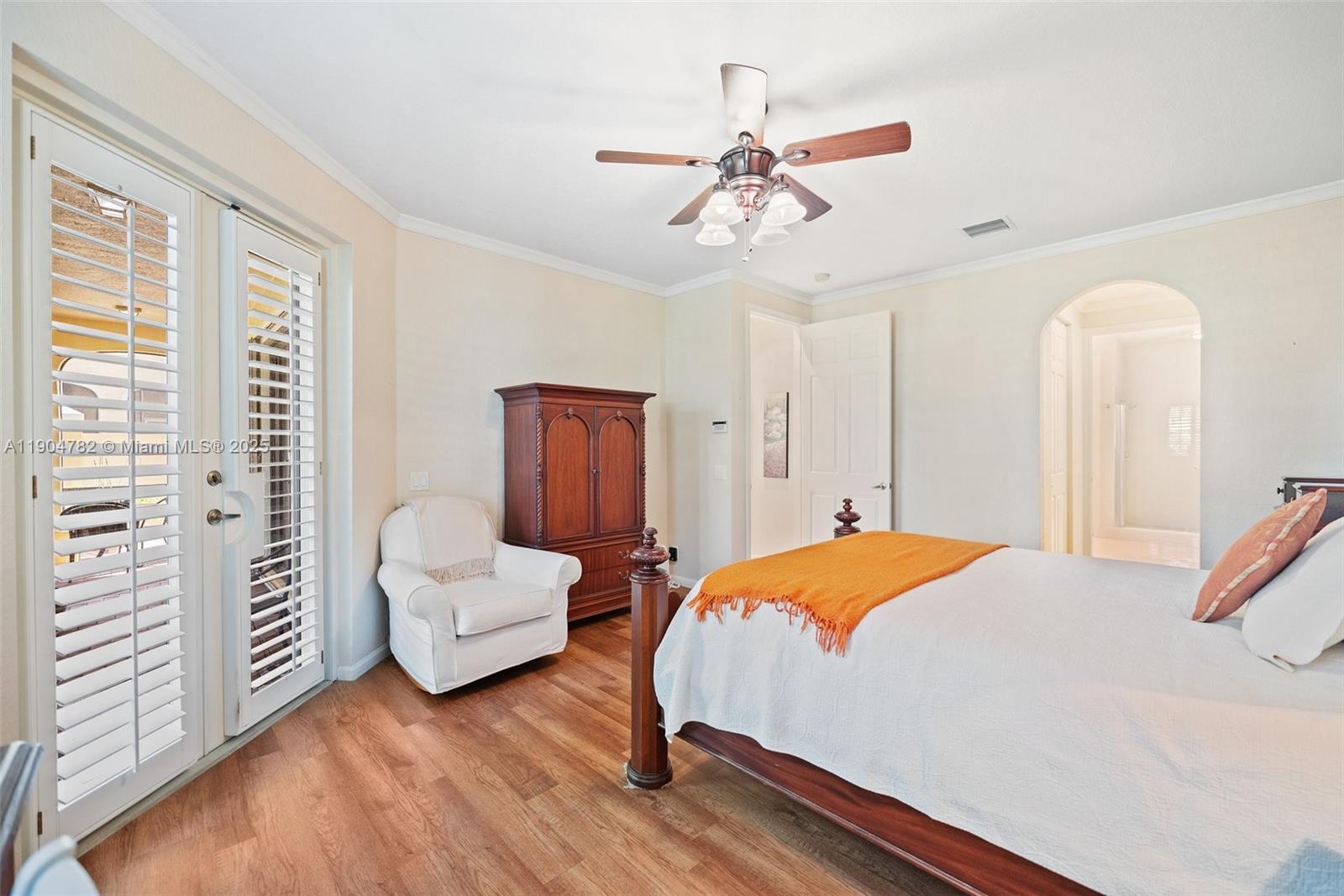 MARIPOSA POINTE AT WESTON - Residential