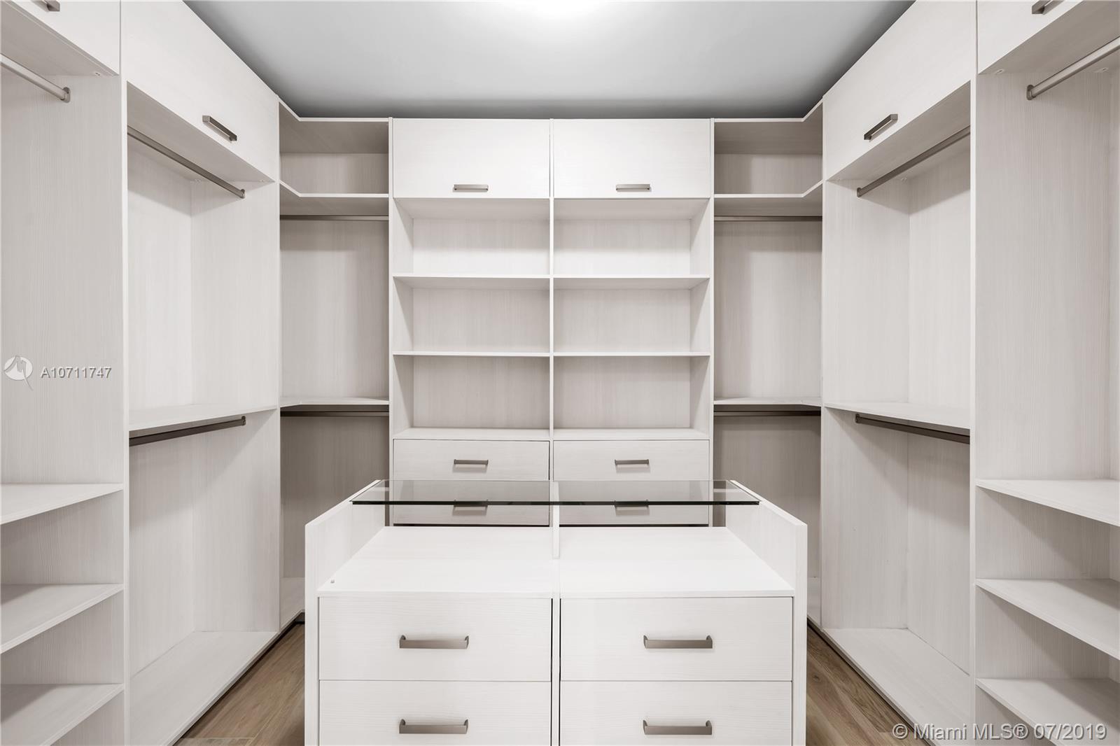 DORAL COMMONS RESIDENTIAL - Residential Lease