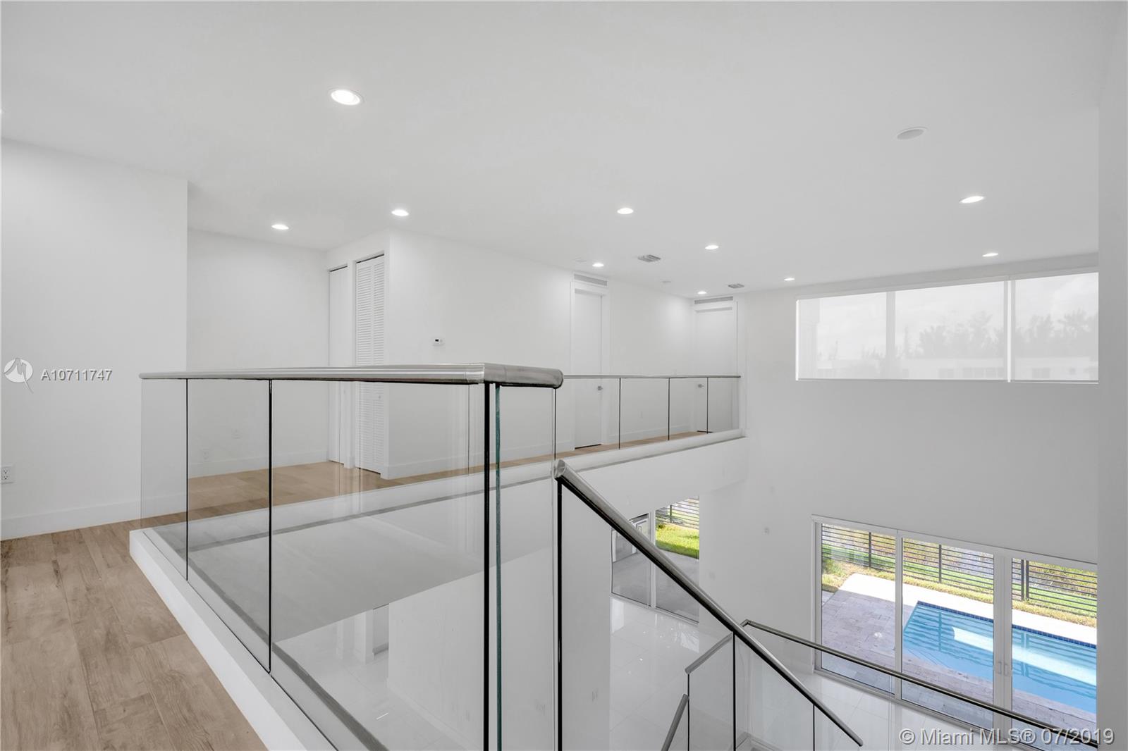 DORAL COMMONS RESIDENTIAL - Residential Lease