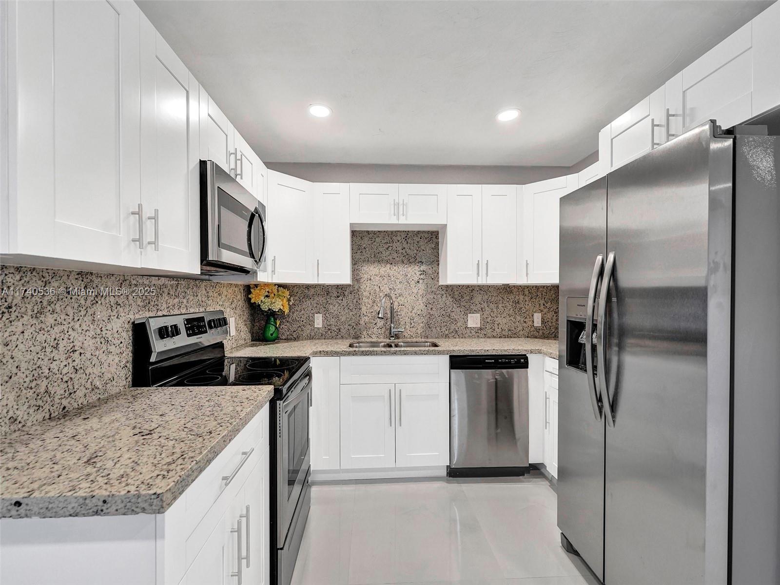 LOOK HOMESITES NO 3 - Residential