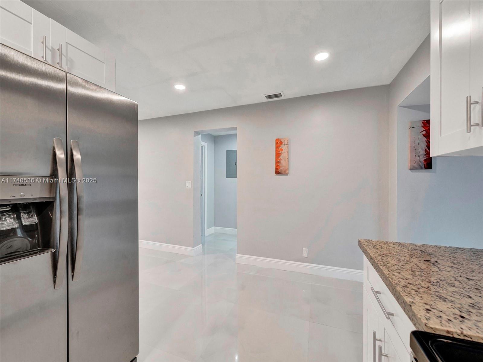 LOOK HOMESITES NO 3 - Residential