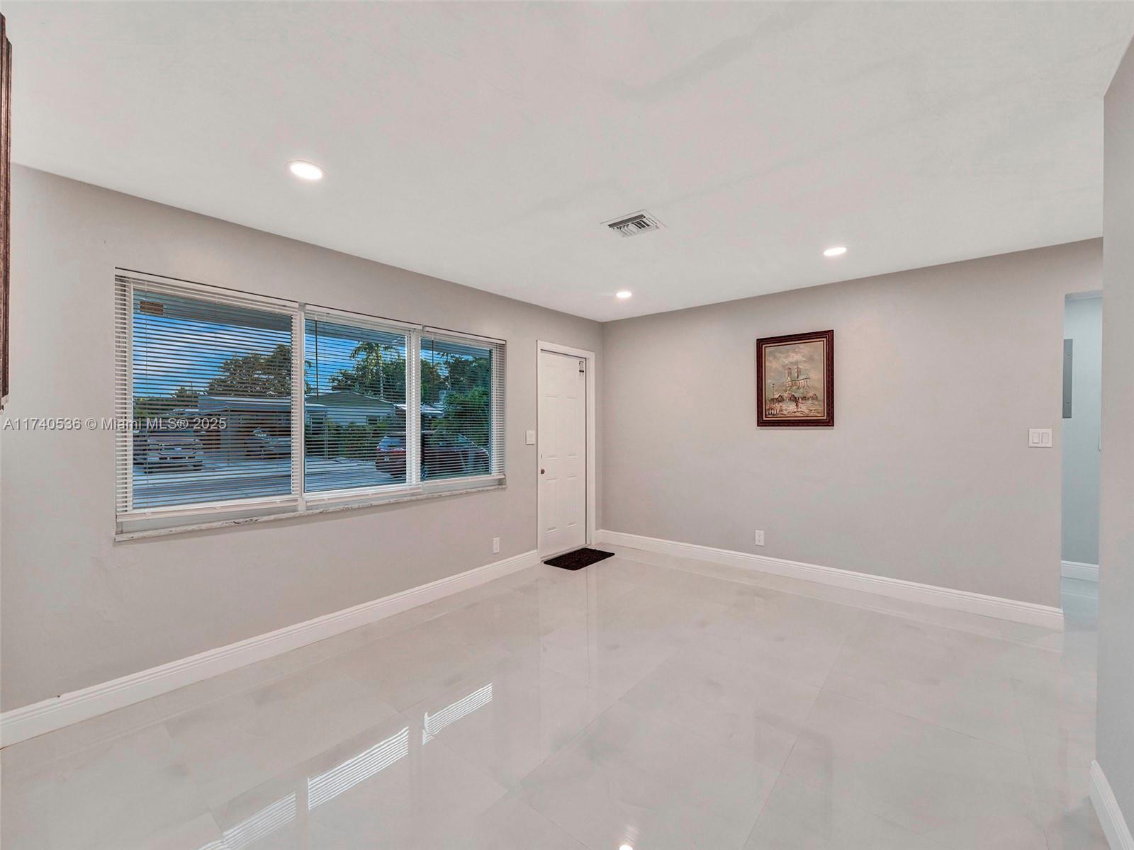 LOOK HOMESITES NO 3 - Residential
