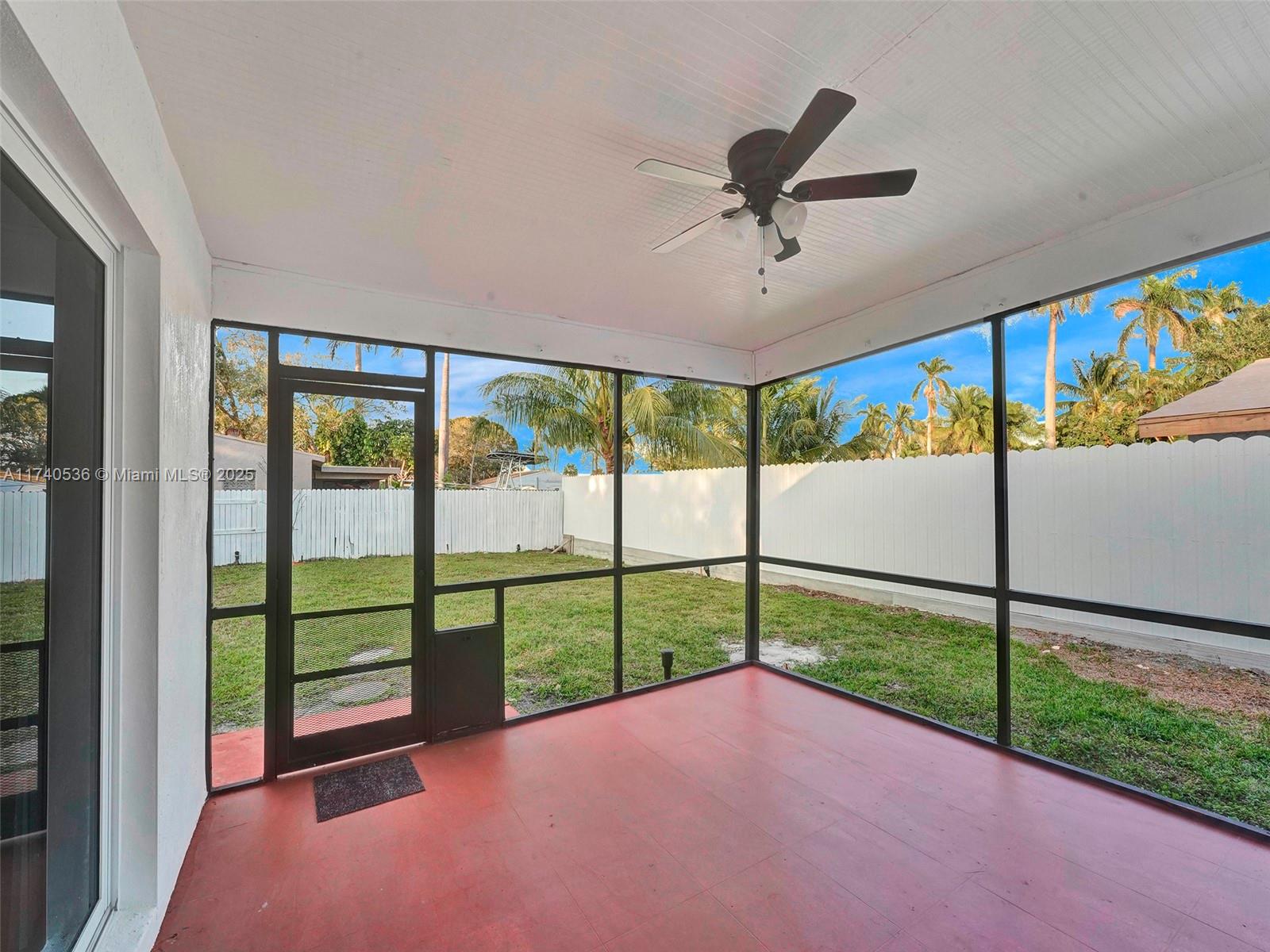 LOOK HOMESITES NO 3 - Residential
