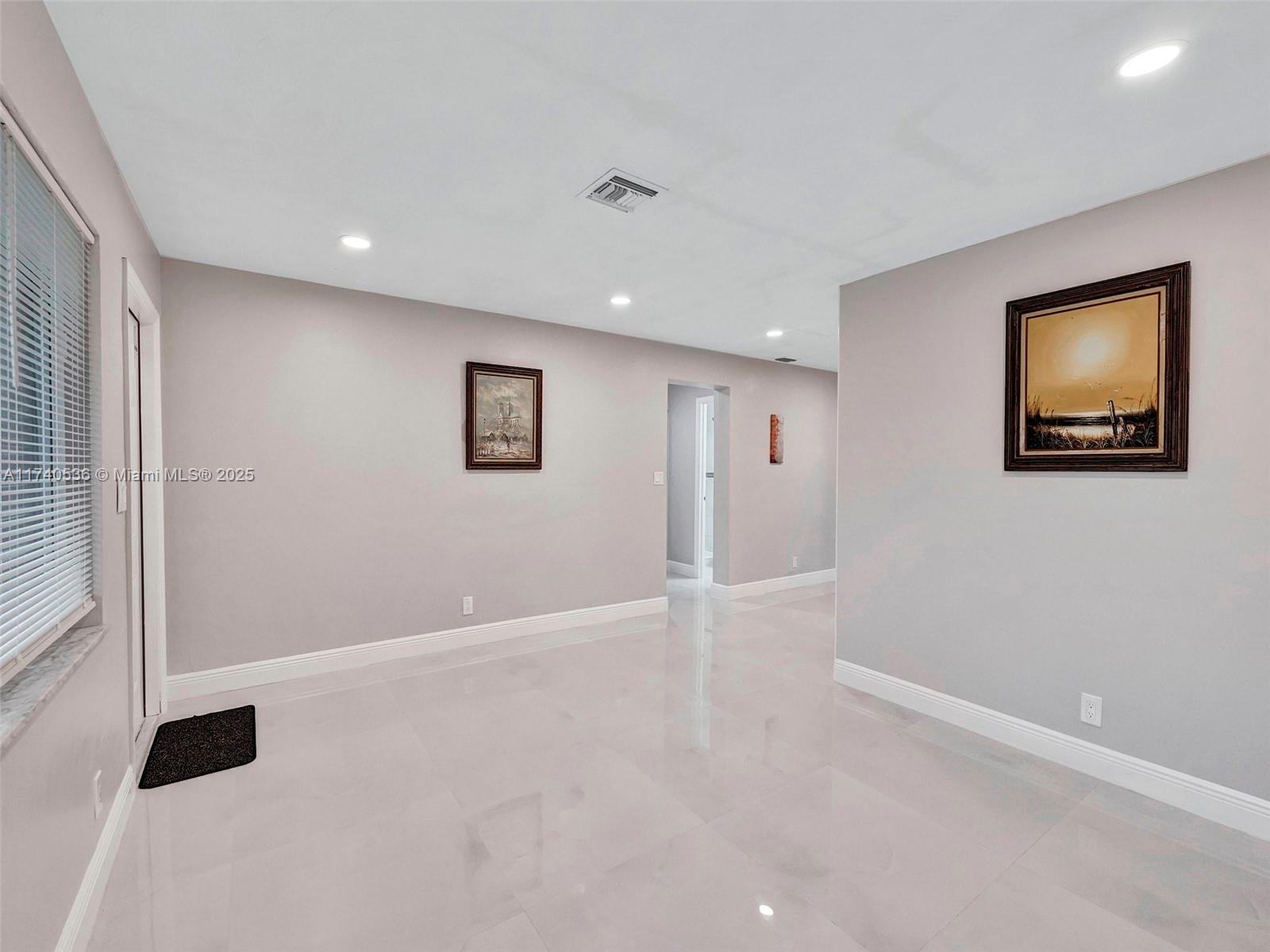 LOOK HOMESITES NO 3 - Residential