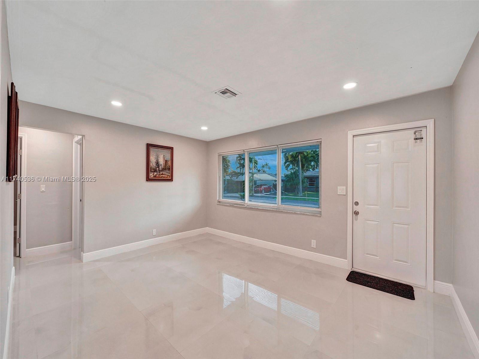 LOOK HOMESITES NO 3 - Residential